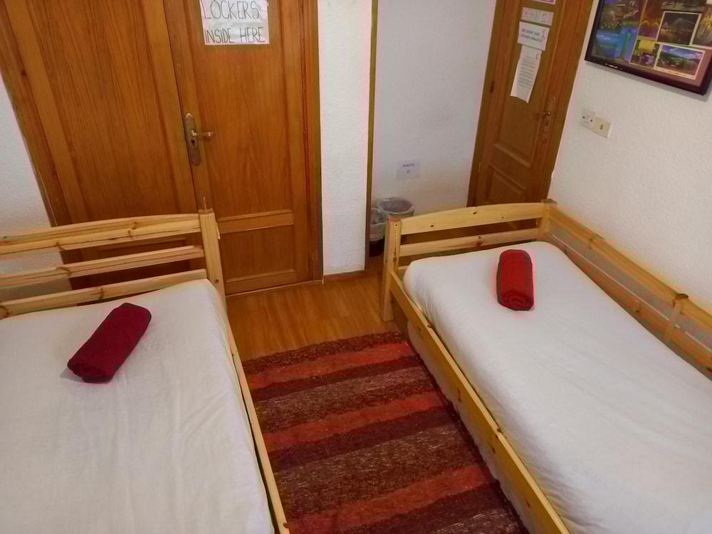 Hostel El Cascabel Гранада Экстерьер фото