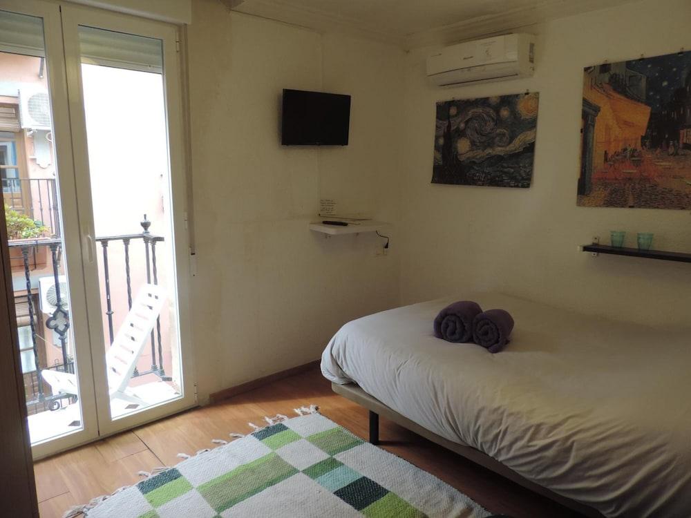 Hostel El Cascabel Гранада Экстерьер фото