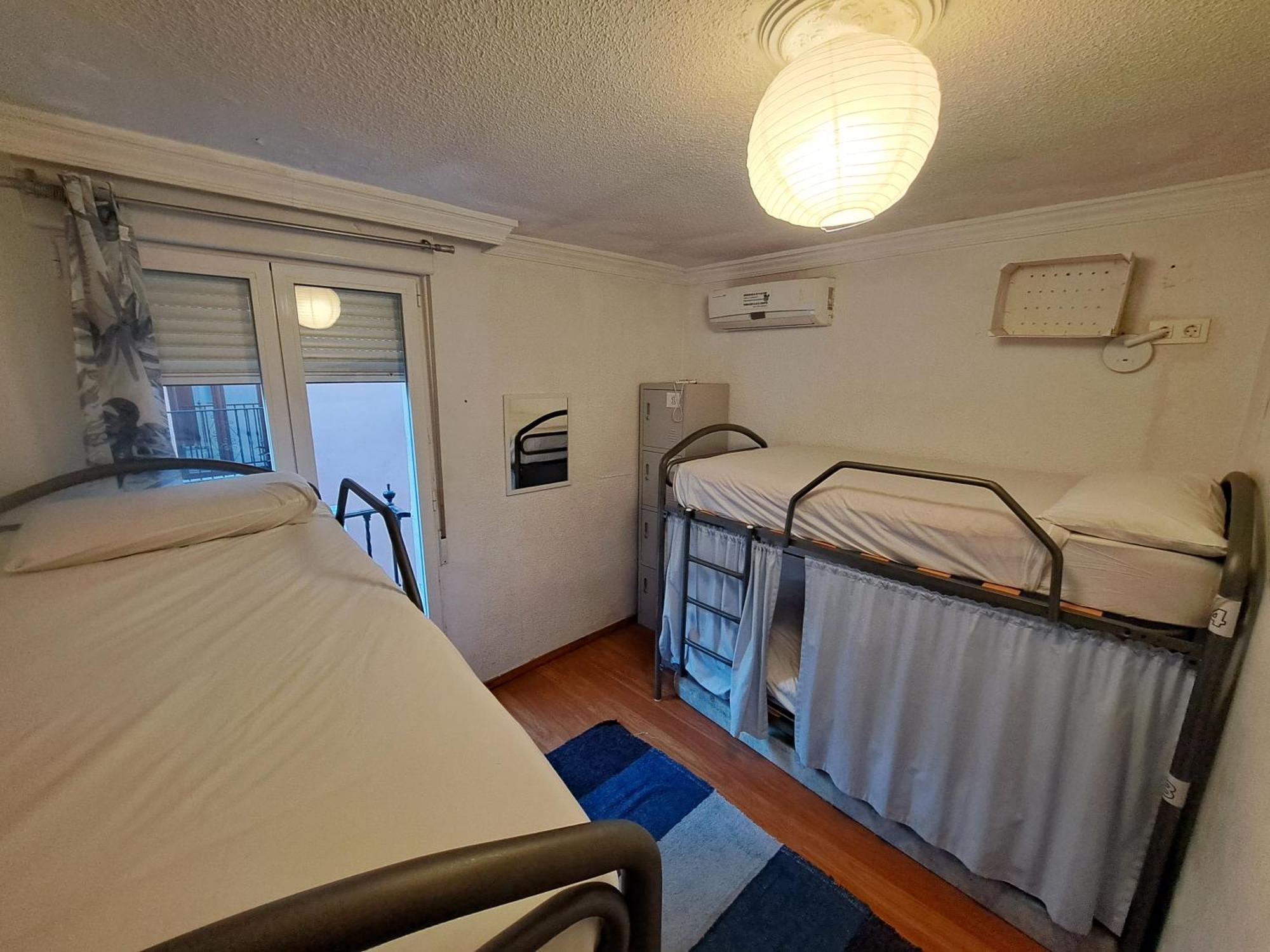 Hostel El Cascabel Гранада Экстерьер фото