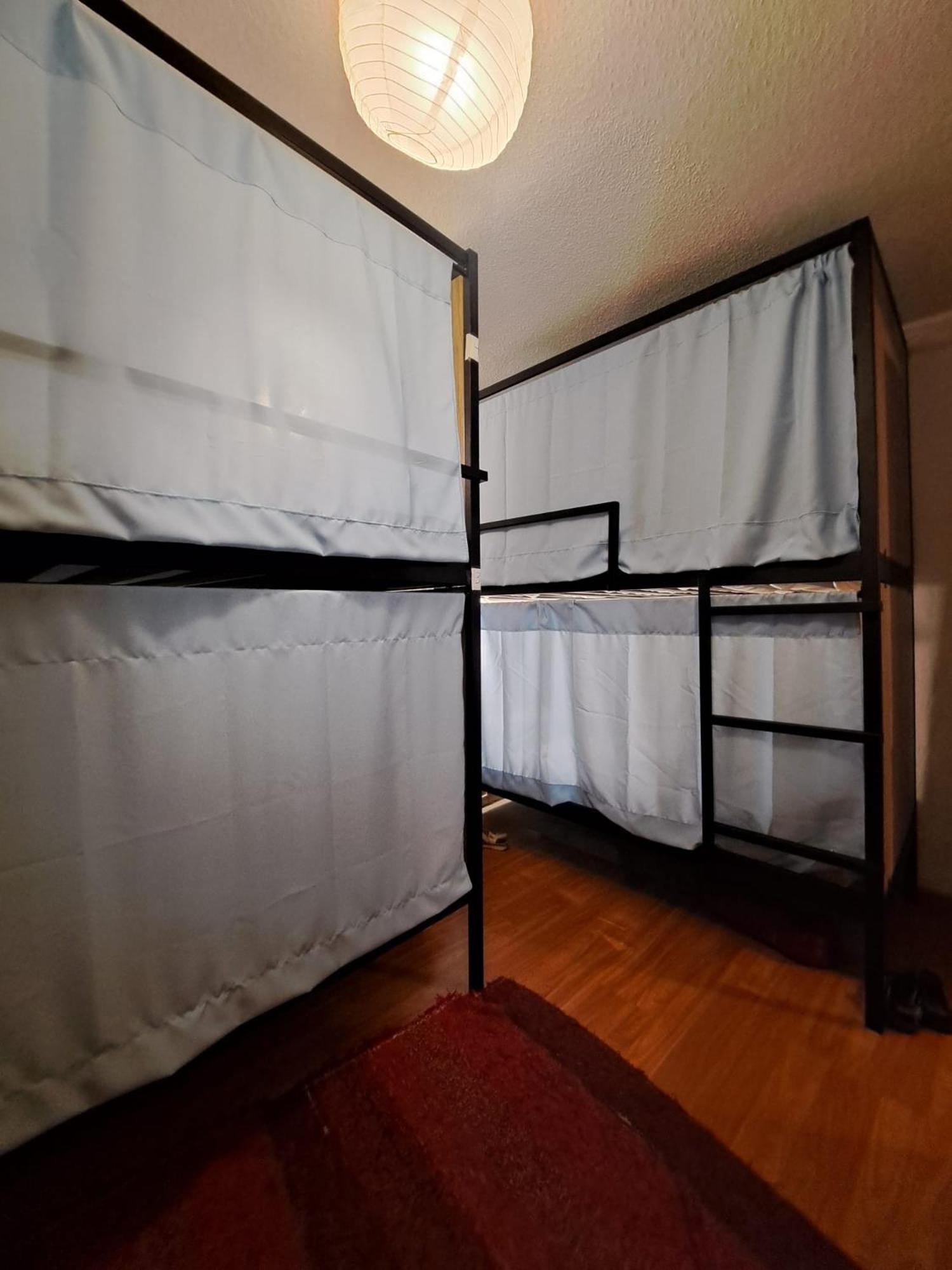 Hostel El Cascabel Гранада Экстерьер фото
